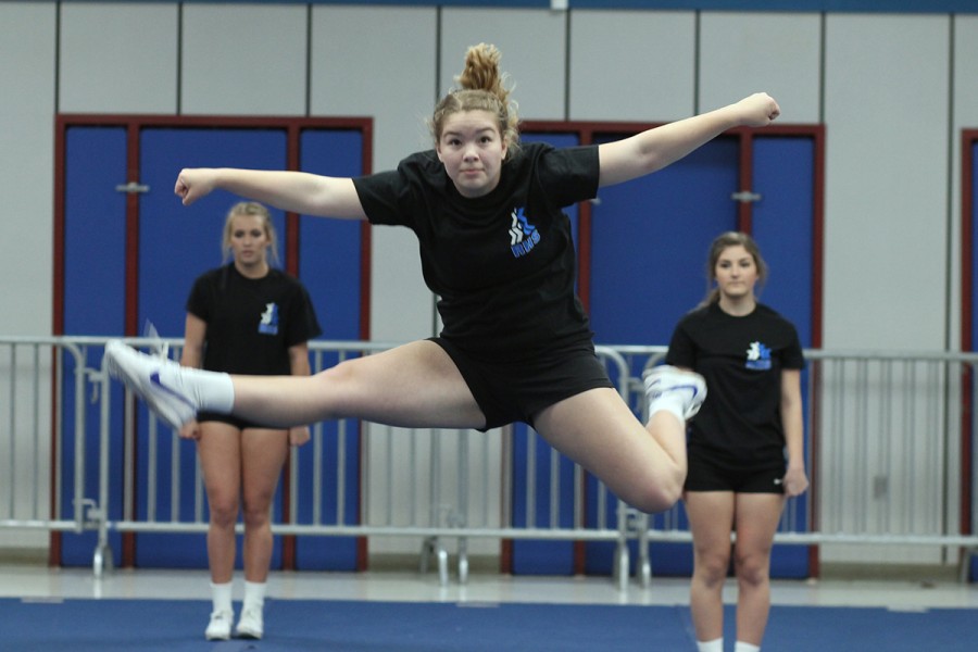 Stunt Cheer Shows Promise